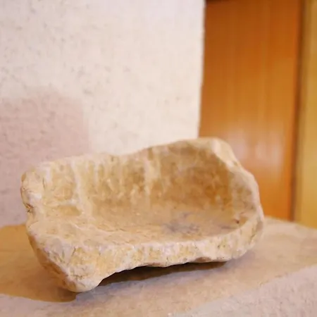 דירה Stone House Harmony - One Bedroom Holiday With Patio And Garden View